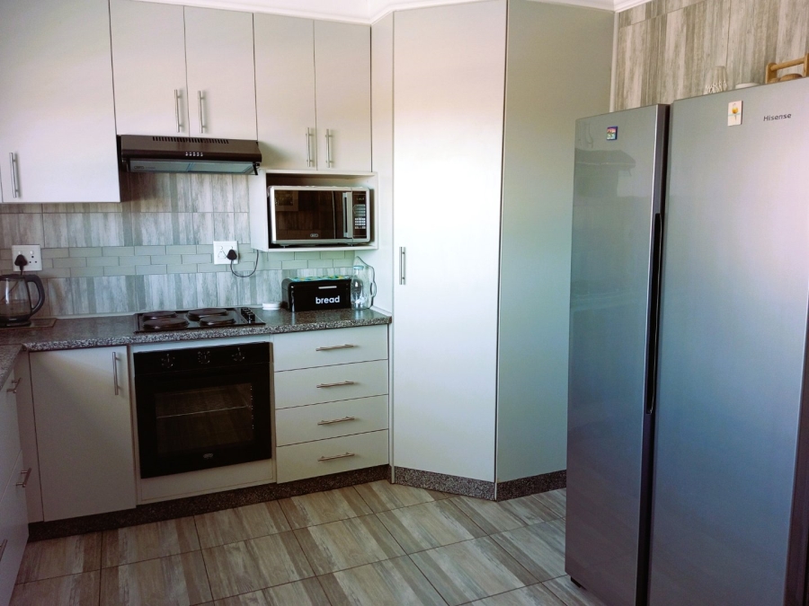 3 Bedroom Property for Sale in Amalinda North Eastern Cape